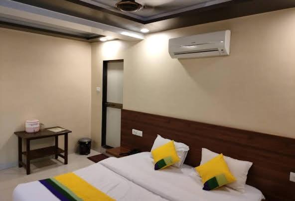 Hotel President House Matheran Dış mekan fotoğraf