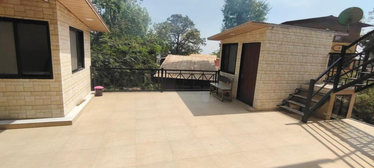 Hotel President House Matheran Dış mekan fotoğraf