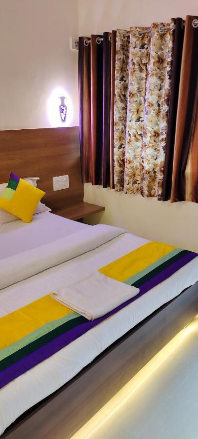 Hotel President House Matheran Dış mekan fotoğraf